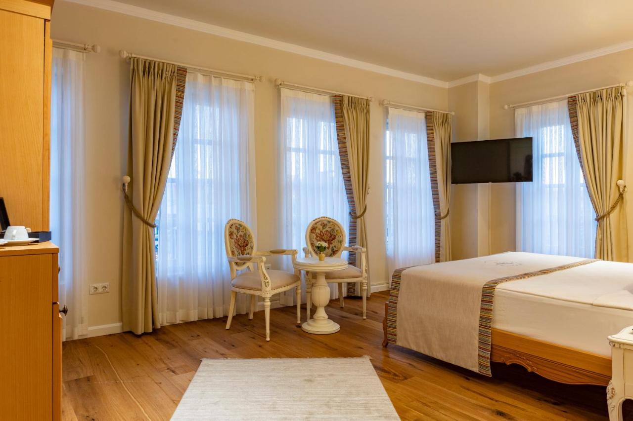 Rasim Palas - Adults Only Кешме Экстерьер фото